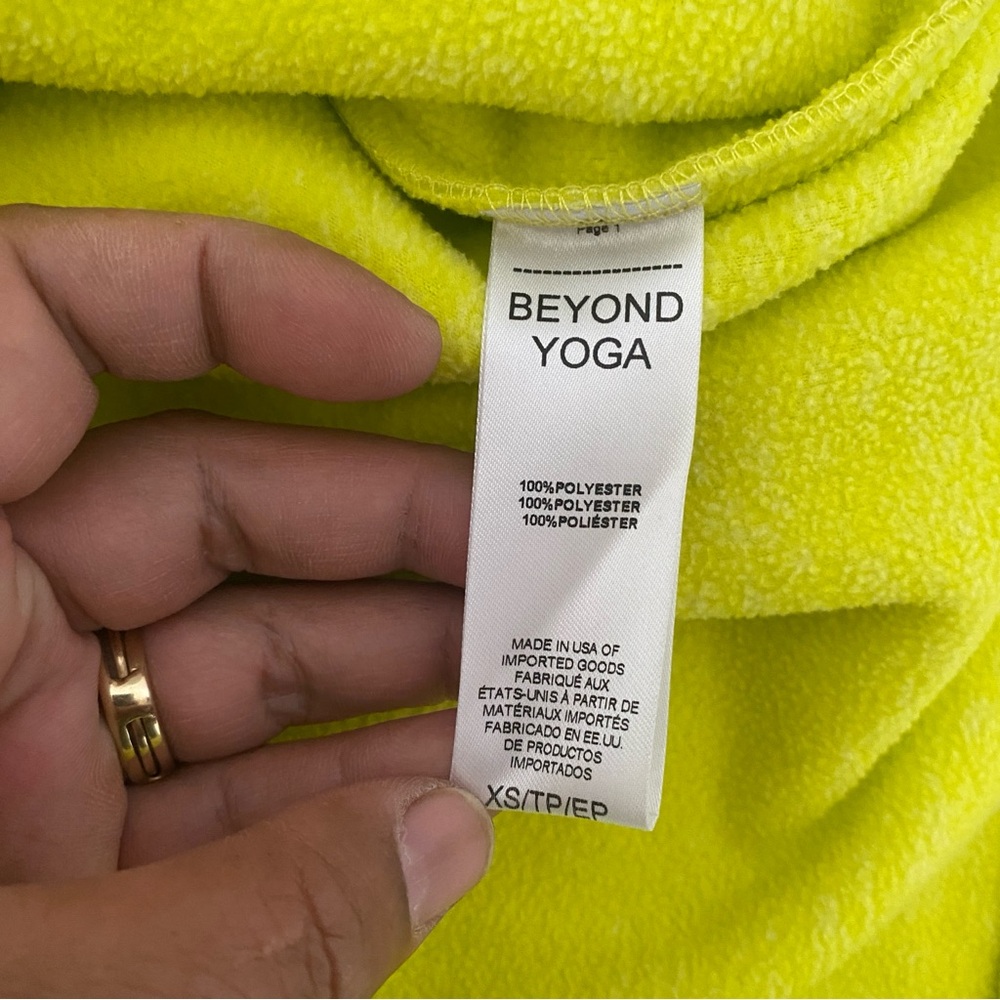 Beyond Yoga New Terrain Pullover in True Chartreuse Color Sweatshirt XS‎ Cozy - Picture 9 of 12